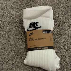 Nike White Crew Socks with Black Logo - Everyday Essential 3-Pack